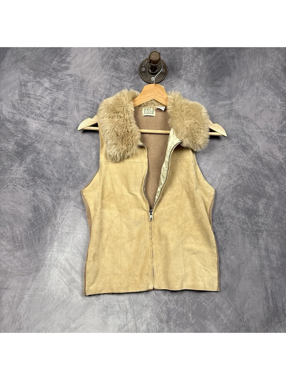 Vintage Y2K Leather Suede Vest Faux Fur Collar M Edgy Boho Indie Sleaze